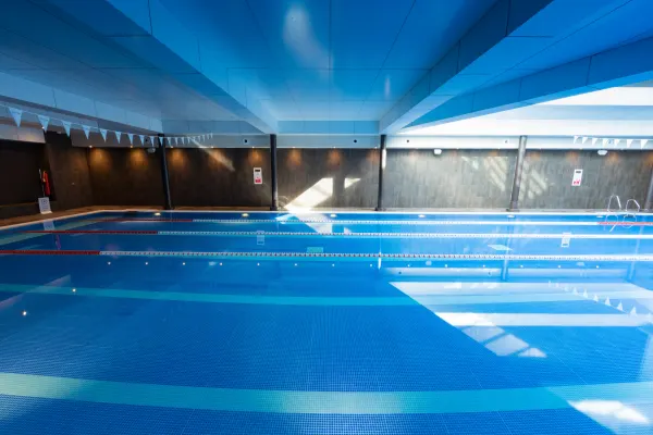 The indoor swimming pool at David Lloyd Cricklewood Lane