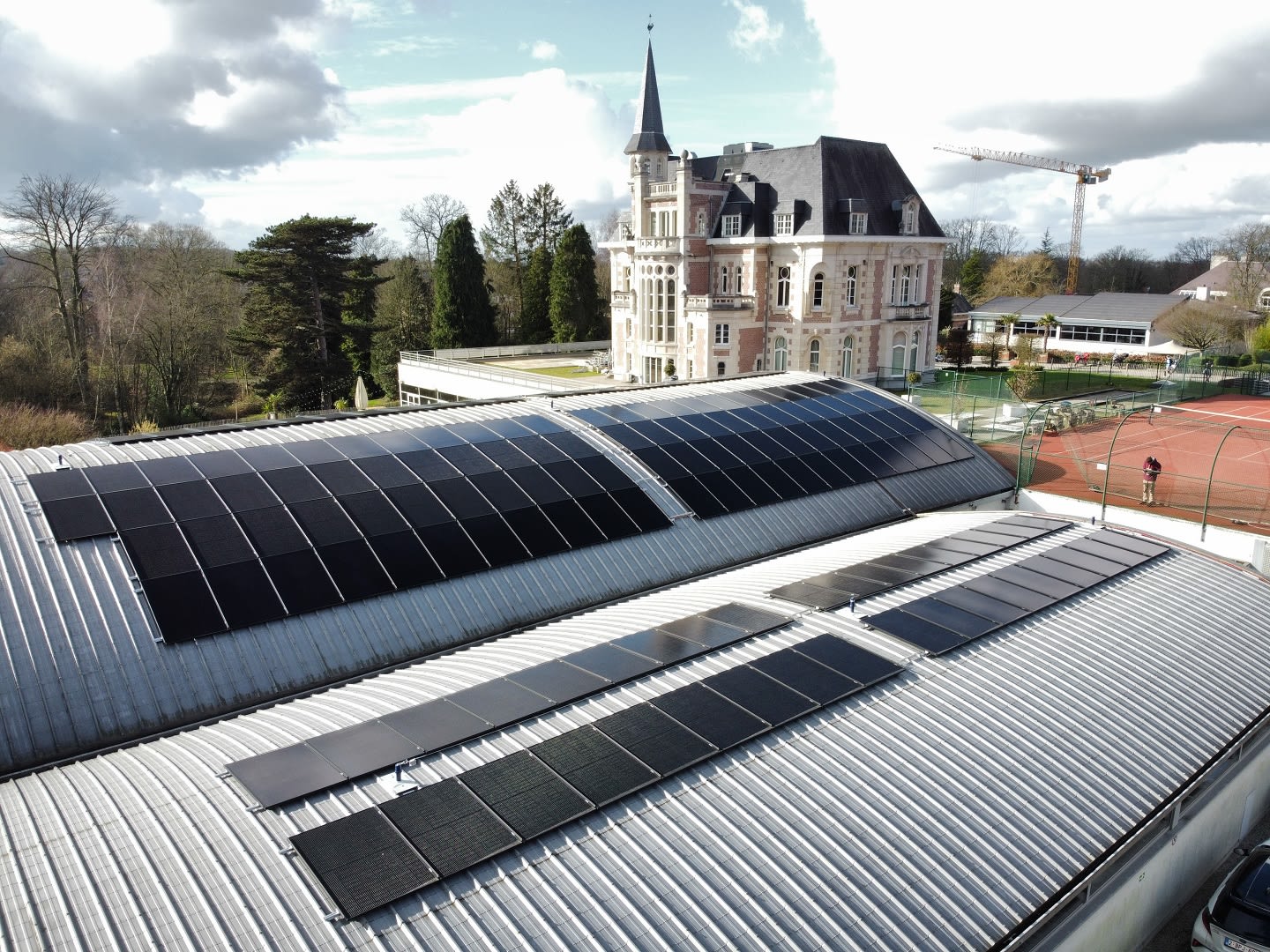 David Lloyd Uccle solar panels